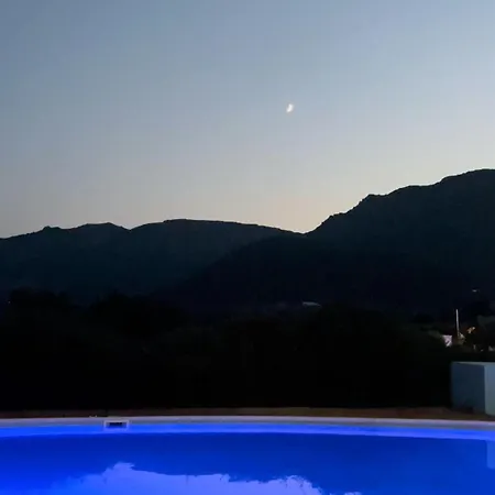 Cort'e Nastasj Hotel Tertenia