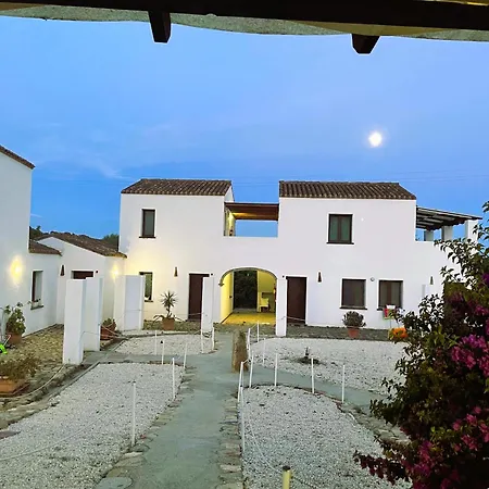 Cort'e Nastasj 3* Tertenia