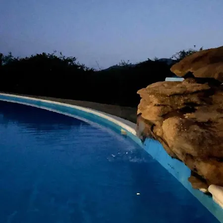 Cort'e Nastasj Tertenìa