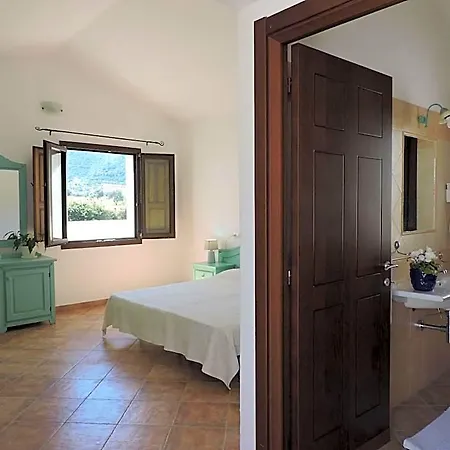 Cort'e Nastasj Hotel Tertenìa