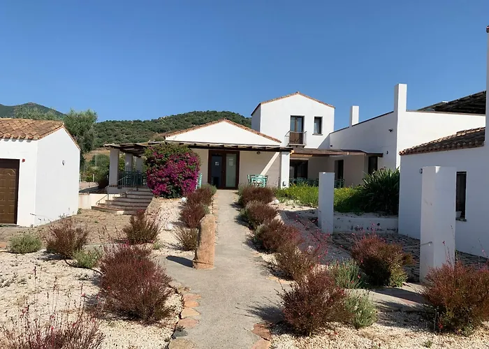 Cort'e Nastasj Hotel Tertenìa